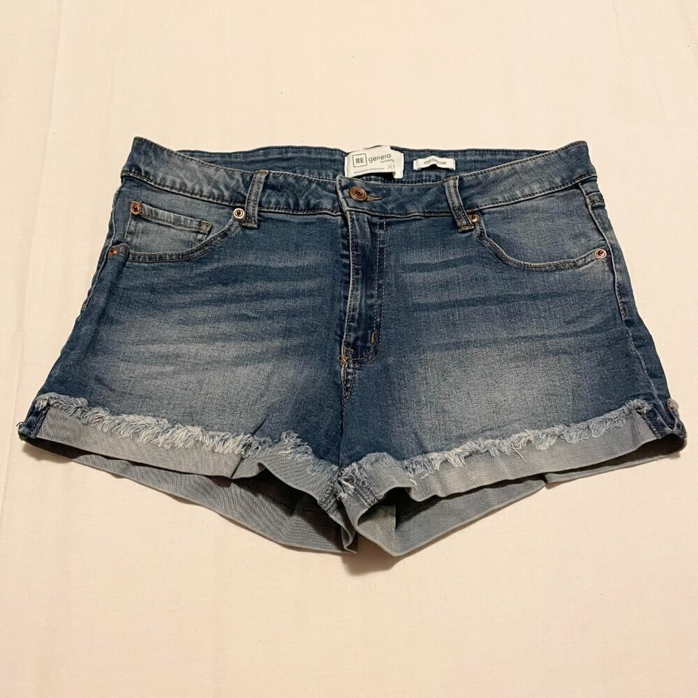 RE Generation By Celebrity Pink Meadow Jean Shorts Size 30